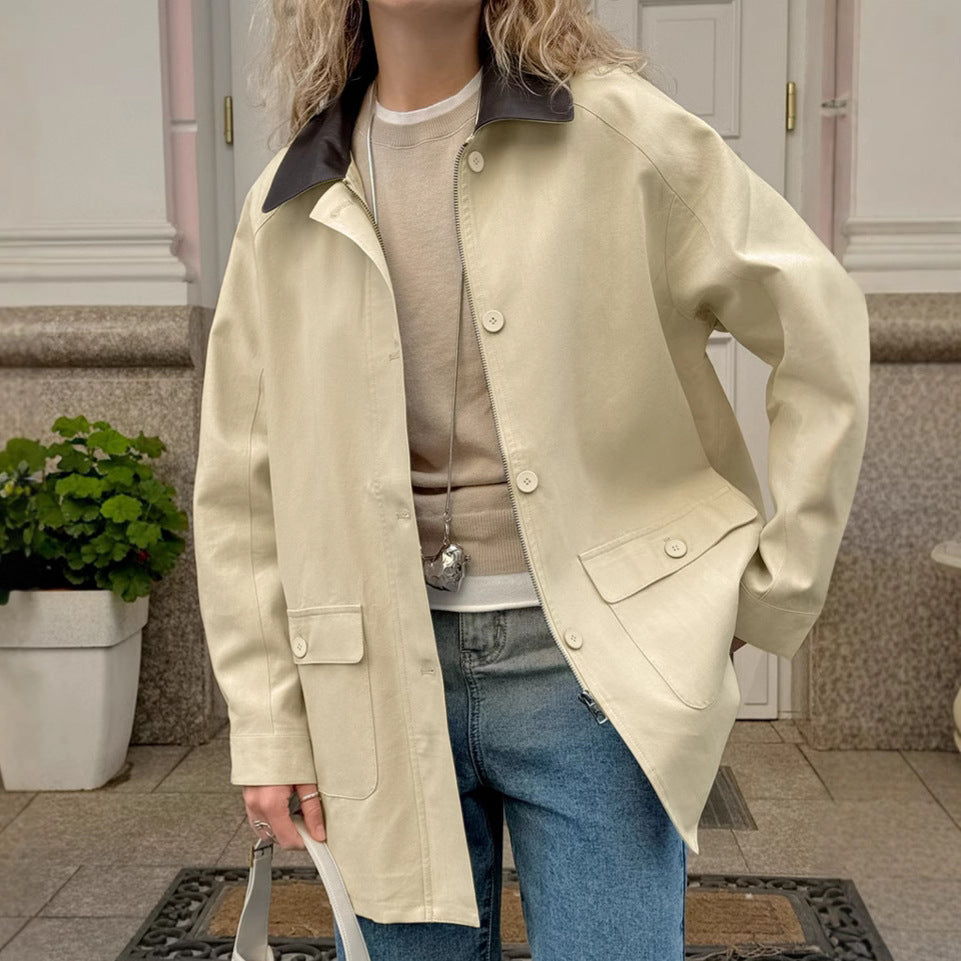 Lässige Polokragenjacke aus kontrastierender Baumwolle
